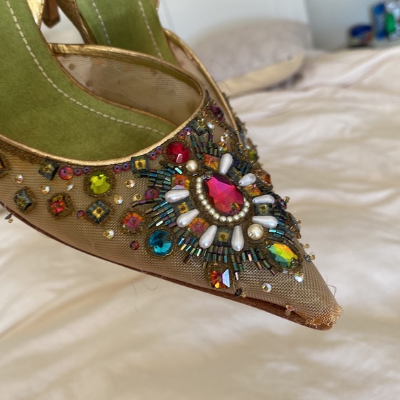 RARE RENÉ CAOVILLA Crystal Embellishments Slingback Pumps - Picture 7 of 9